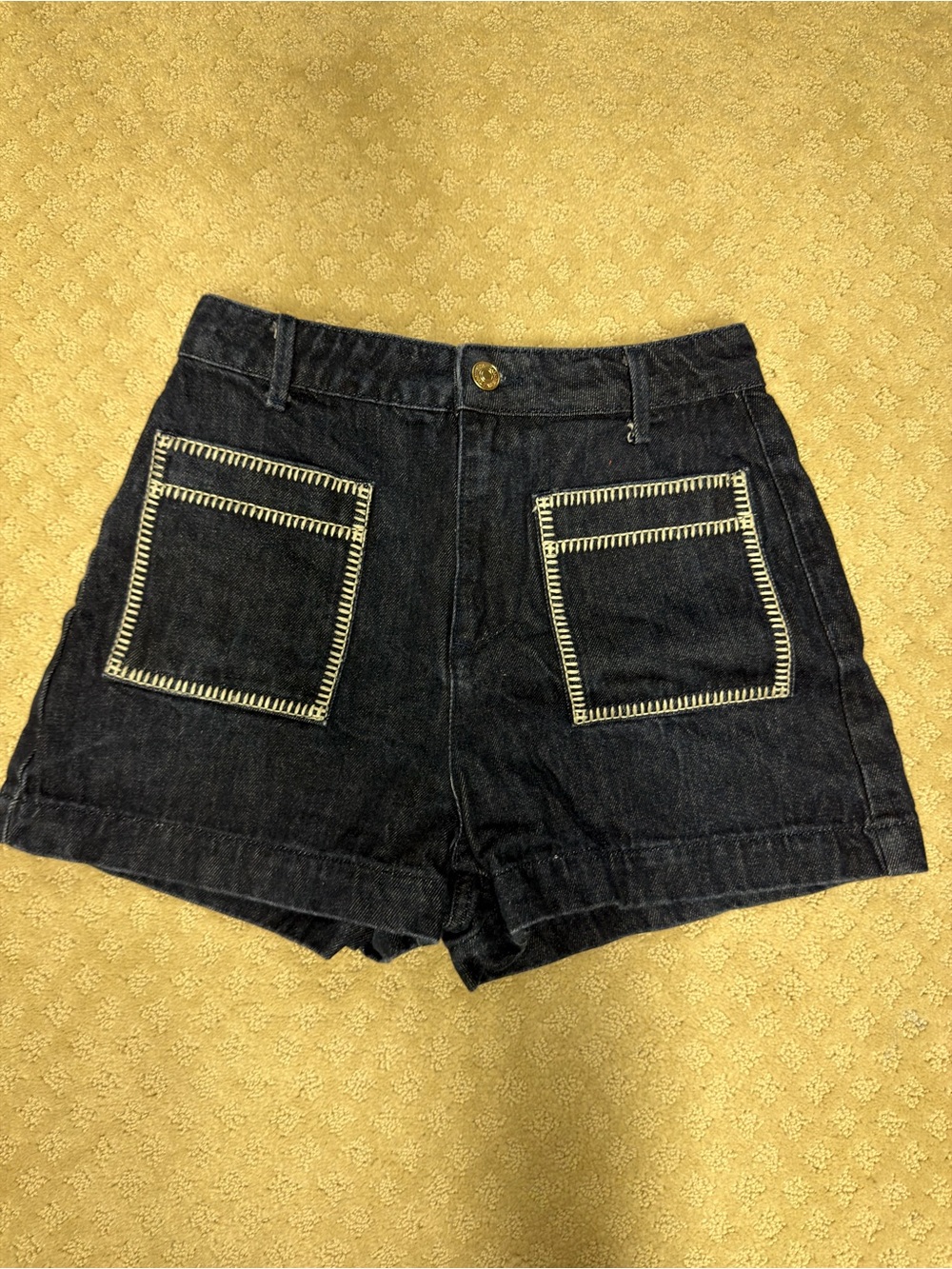 Zara Denim Shorts with Cream Stitch Pocket Trim - Size 4